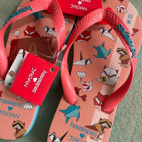 SOLD NWT Havaianas Slip ons Japan Edition size 7/8W 6/7M - Picture 2 of 4